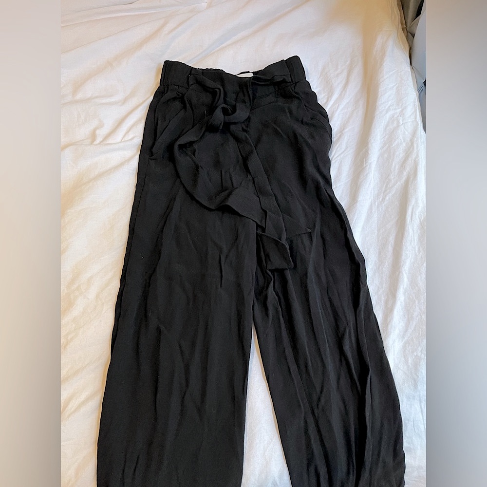 Black pants with tie bow